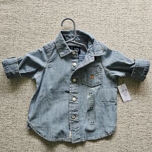 Gap Chambray shirt